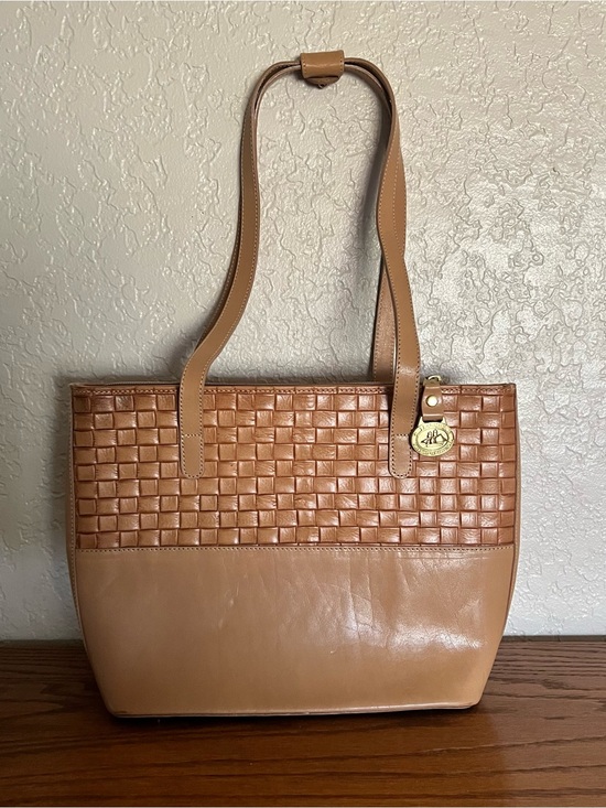 Brahmin Handbags - Vintage Brahmin Libby Bag – Camel Basketweave Collection – Style #37867CA